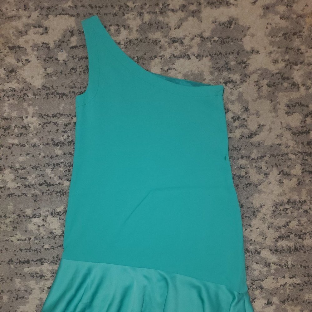 Trina Turk Lunara Asymmetrical Hem Dress || sz2 - Picture 2 of 12